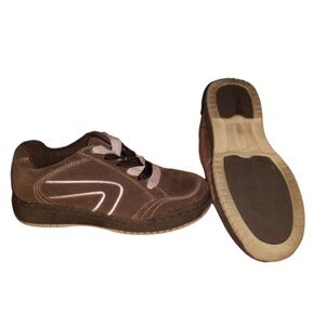 Elements Pink and Brown Y2K Sneakers  Size 6